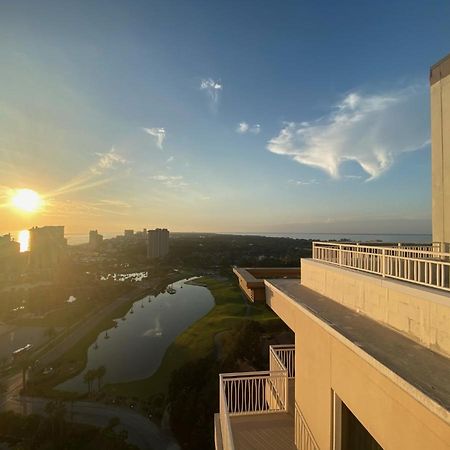 Ocean View Luxurious Condo-Best Location + Balcony Дестін Екстер'єр фото