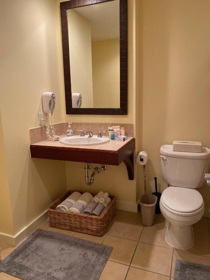 Ocean View Luxurious Condo-Best Location + Balcony Дестін Екстер'єр фото